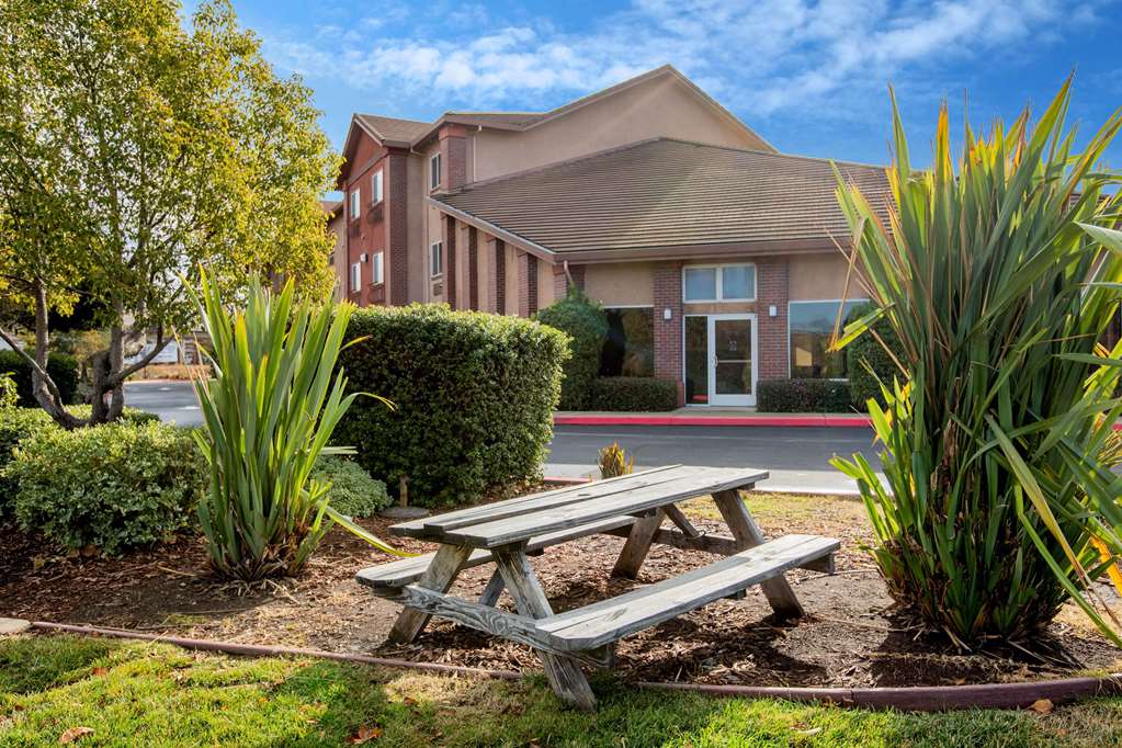 La Quinta Inn by Wyndham Livermore - photo 56