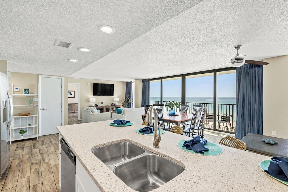 Sandpiper Beacon Beach Resort - photo 190