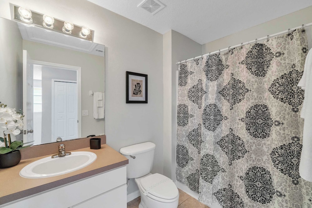 Create Lasting Magical Memories Resort Home for 8 - photo 19