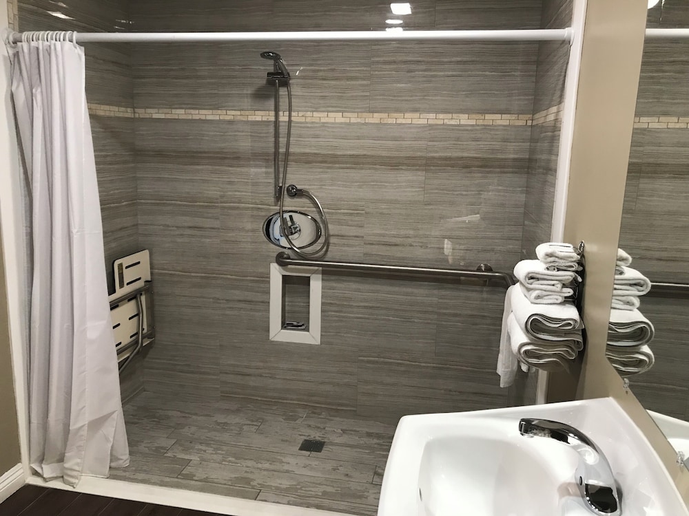 Americas Best Value Inn Corona - photo 28