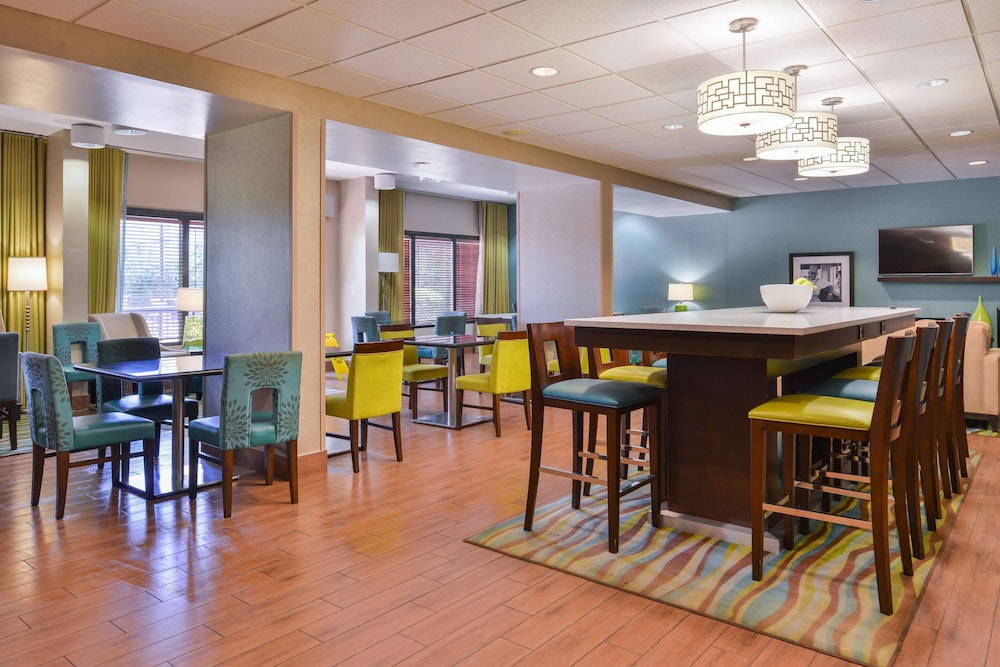 Spark by Hilton Decatur - photo 14