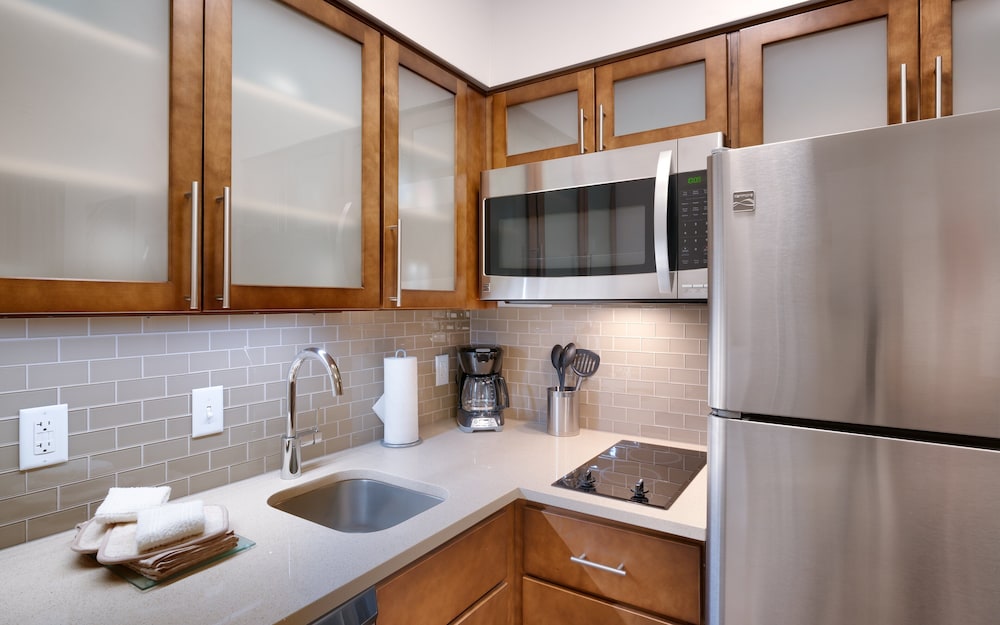 Staybridge Suites Lehi Traverse Ridge Center by IHG - photo 21