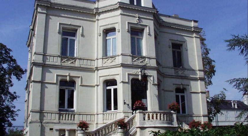 Domaine De L’Oie Rouge in Saumur, France