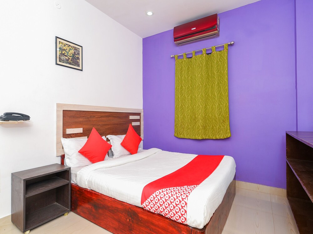 Hotel Vashishta — Visakhapatnam