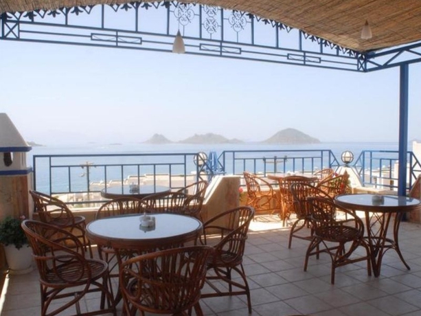Blue Hotel — hotel in Turgutreis