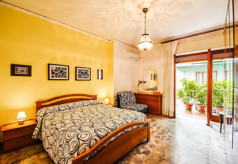 Angiolina Apartments — 4-Star Luxury Hotel in Sorrento, Italy
