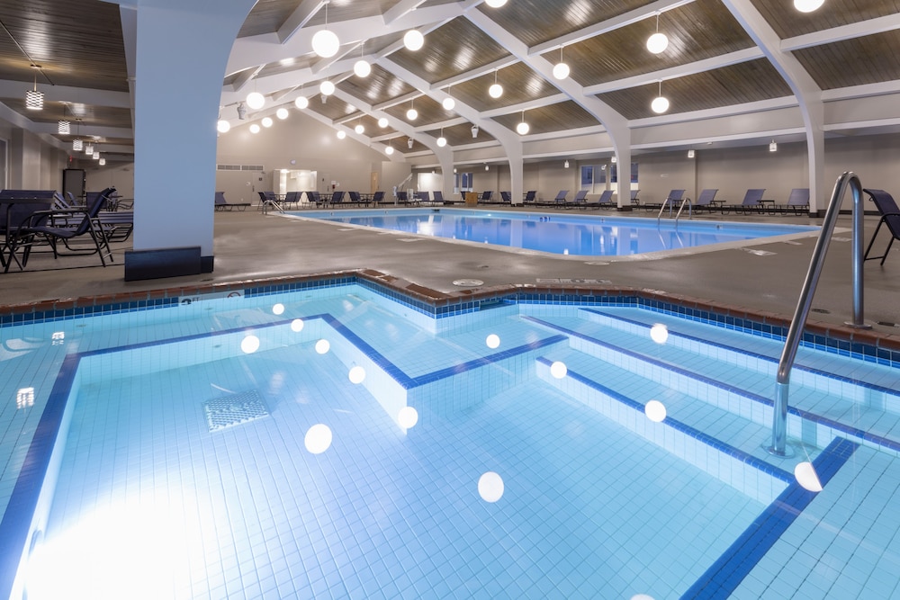 Holiday Inn Marquette by IHG - photo 24