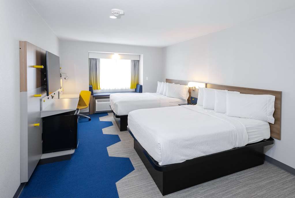 Microtel Inn & Suites by Wyndham Springville - photo 15