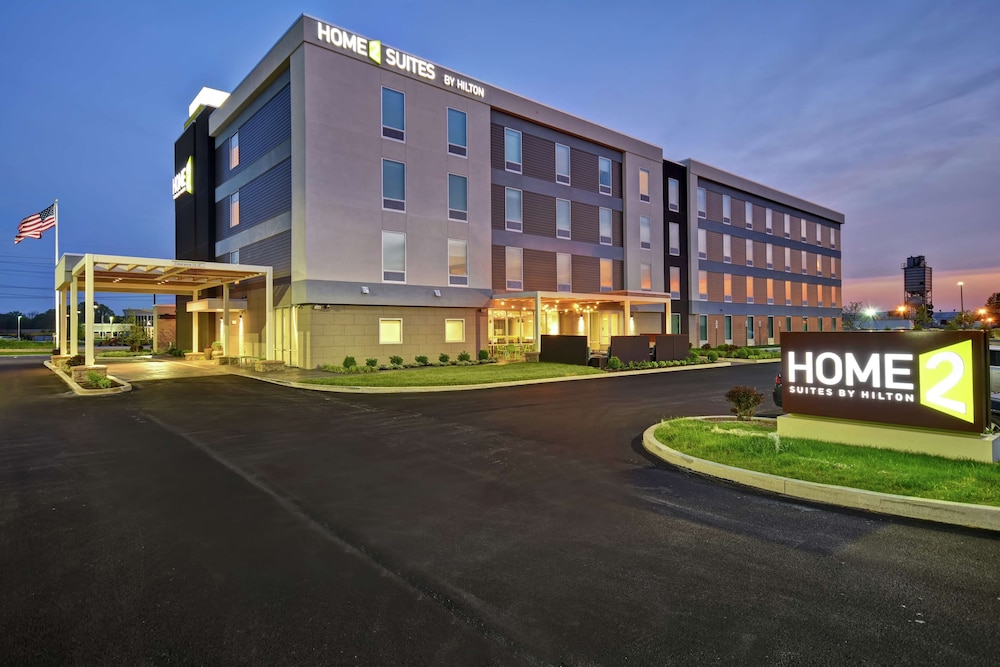 Home2 Suites by Hilton Terre Haute - photo 43