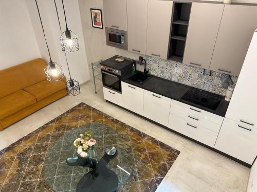 Dal Console Piazza Bellini Napoli — 4-Star Luxury Hotel in Naples, Italy