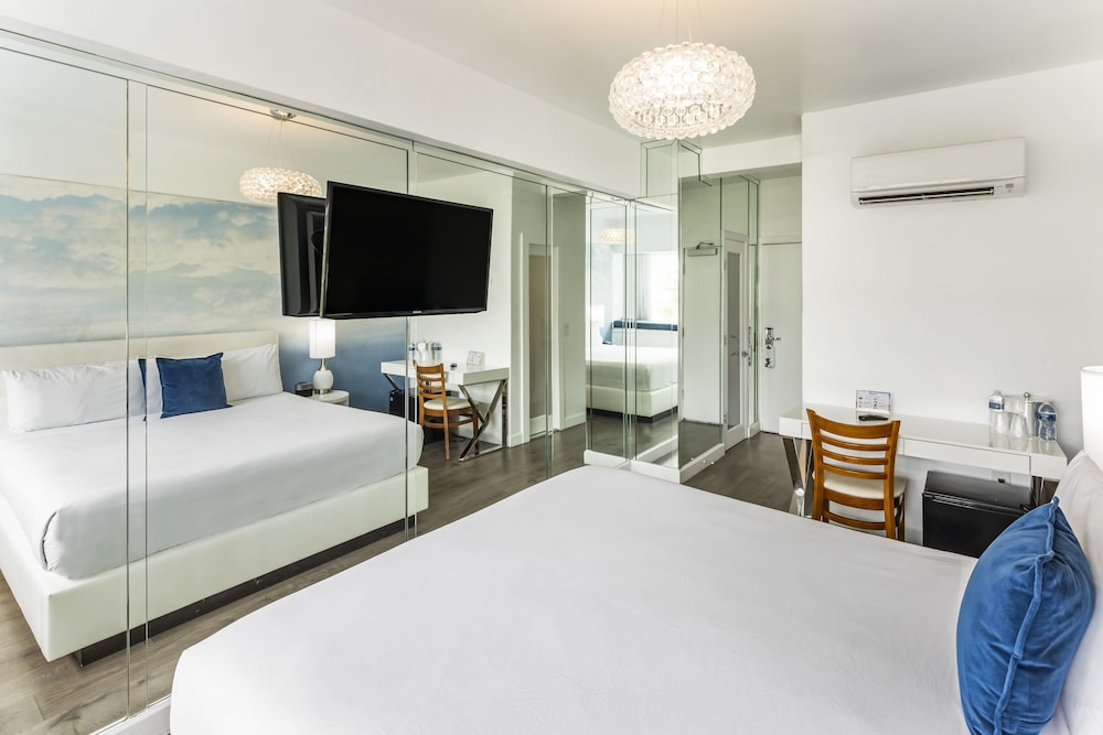 Penguin Hotel - photo 33