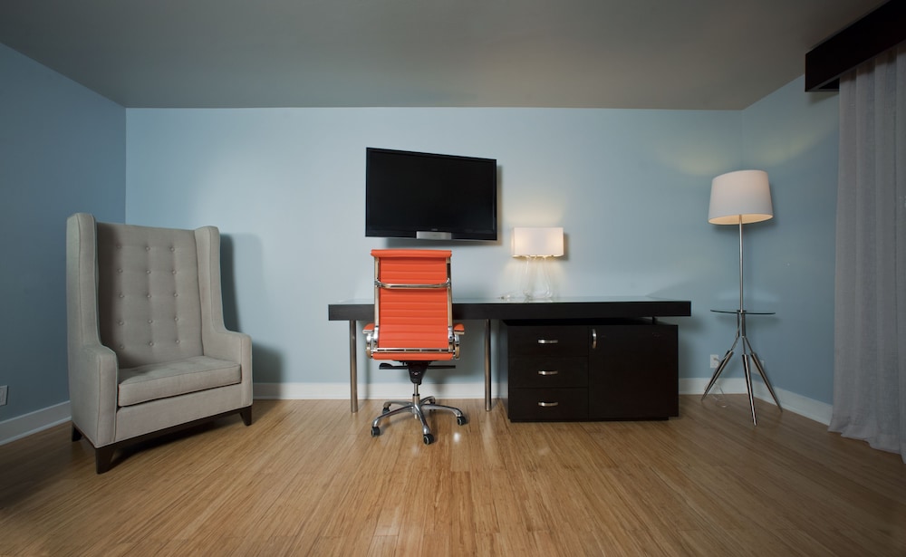 Hotel Current - photo 23