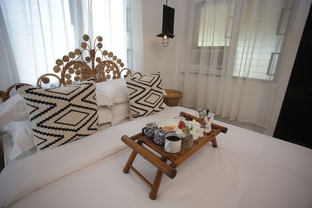 The Colonial - carbon neutral hotel in Puerto Princesa