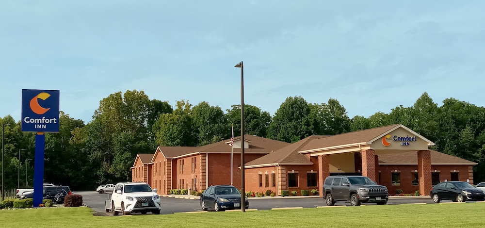 Comfort Inn Marion near Downtown & Blue Ridge PKWY - photo 50