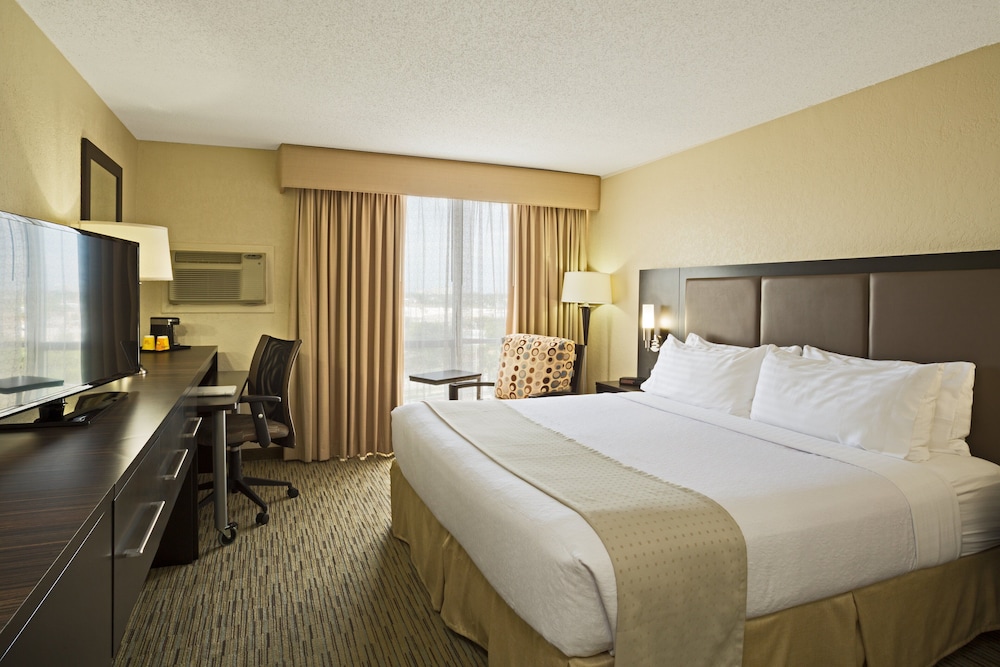 Holiday Inn Miami International Airport by IHG - photo 2