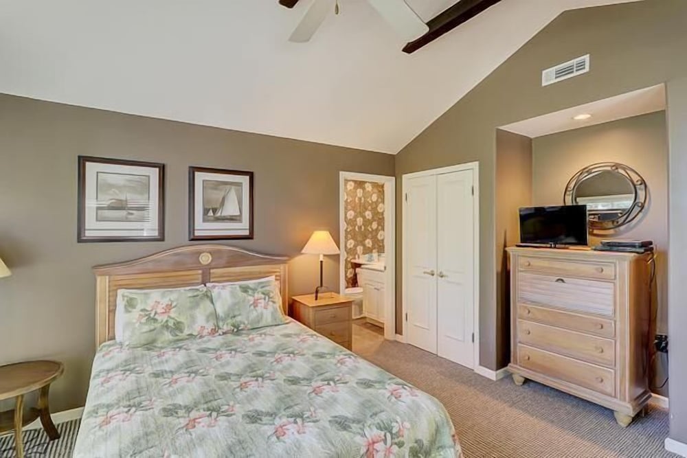12 Baynard Cove at The Sea Pines Resort Hilton Head Island - photo 6