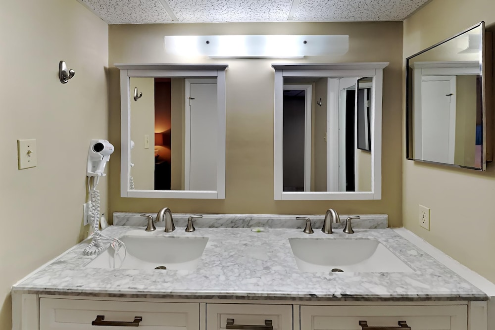 Edgewater Beach & Golf Resort VII by Resort Collection - photo 116