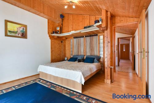 Inn 2 Deep - carbon neutral hotel in Mchenry