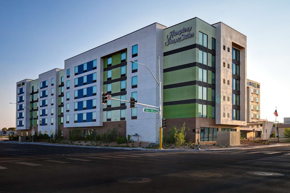 Hampton Inn & Suites Las Vegas Convention Center No Resort Fee - photo 27