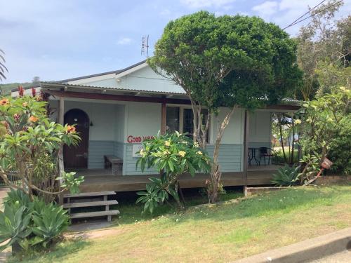 Good Vibes 18 East Street — 4-Star Luxury Hotel in Crescent Head, Australia
