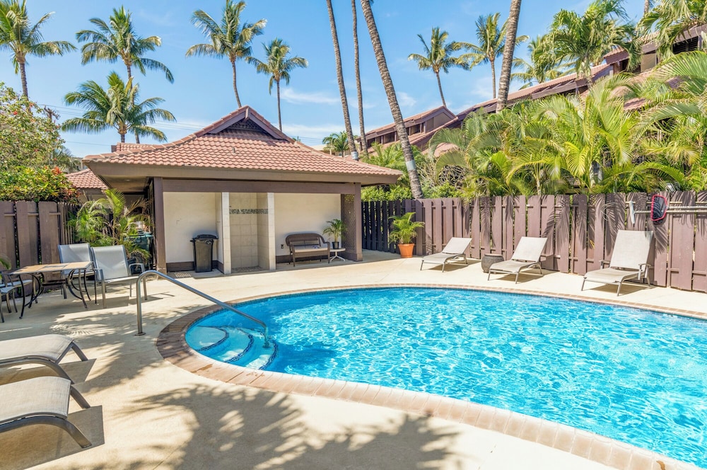 Kihei Resort 202 KRS 202 Family Getaway 2BD w AC Pool Beach - photo 32