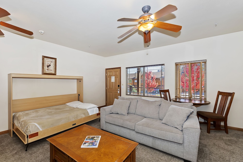 Robinhood Resort - photo 29