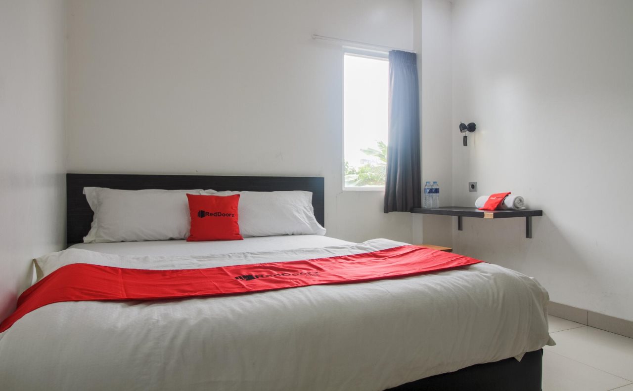 RedDoorz near Bangka Trade Center in Pangkalpinang, Indonesia