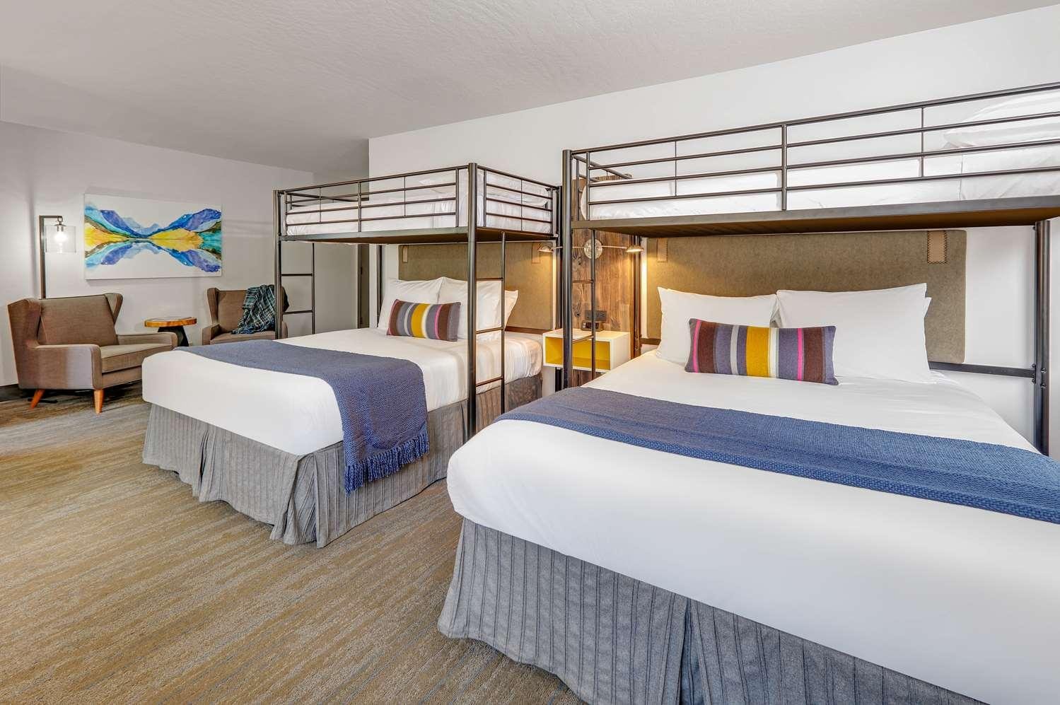 Park Tahoe Inn - photo 15