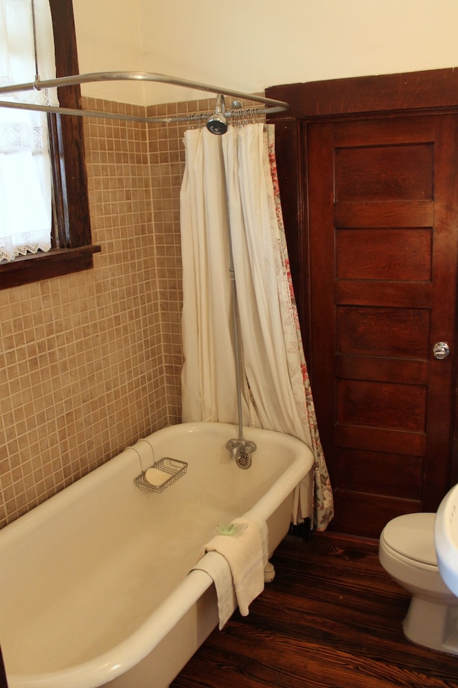 The Hotel Limpia - photo 64