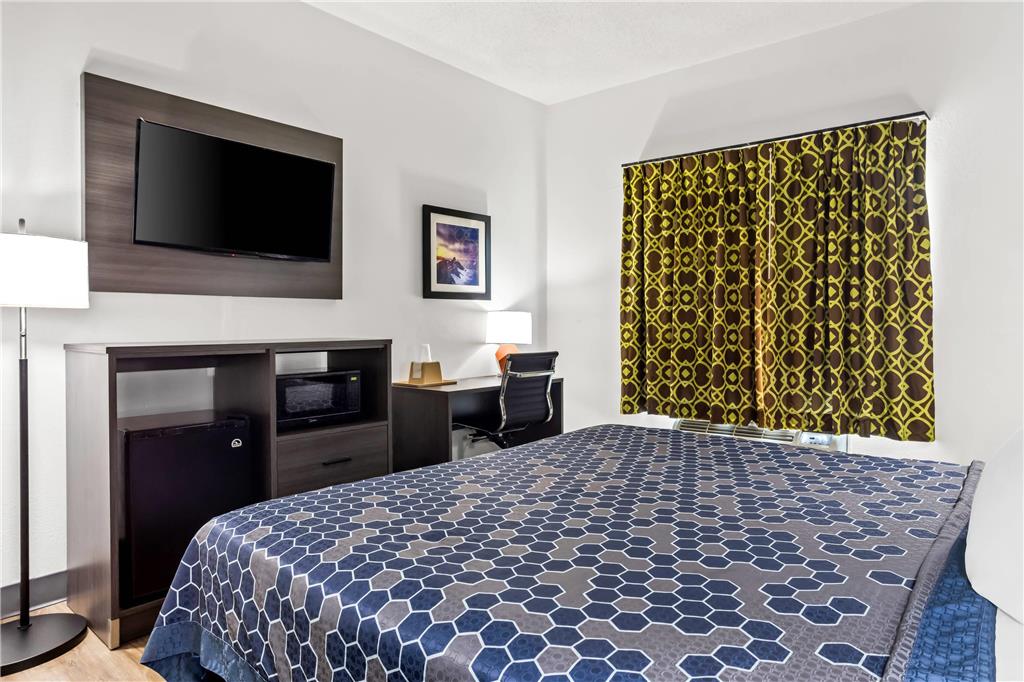 Econo Lodge Jesup GA - photo 15
