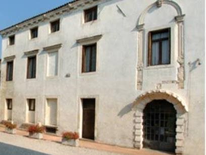 Agriturismo Il Palazzone — 4-Star Luxury Hotel in Montegalda, Italy