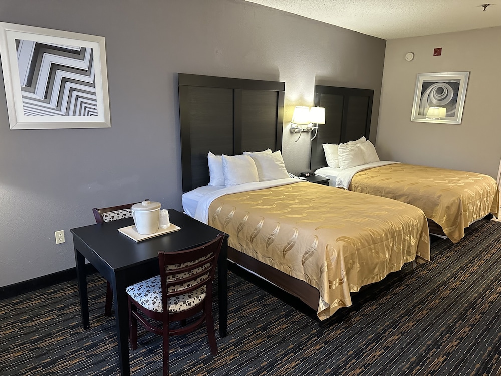 Quality Inn Ashland KY - photo 15
