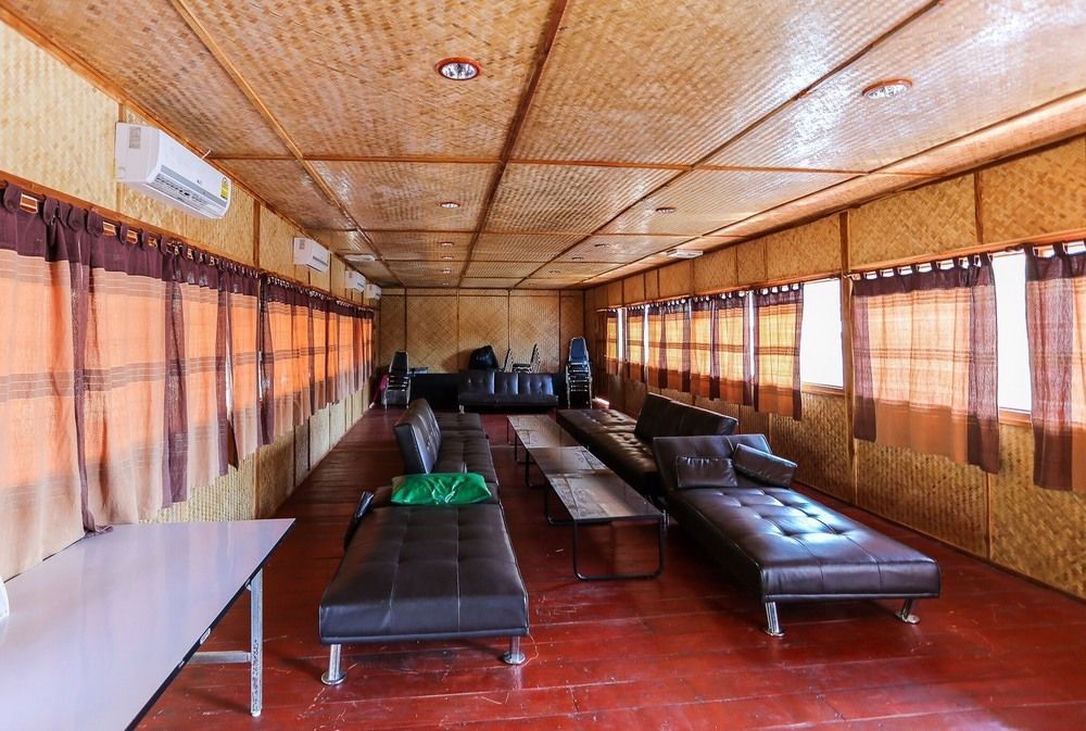 River Kwai Jungle View in Sai Yok, Thailand