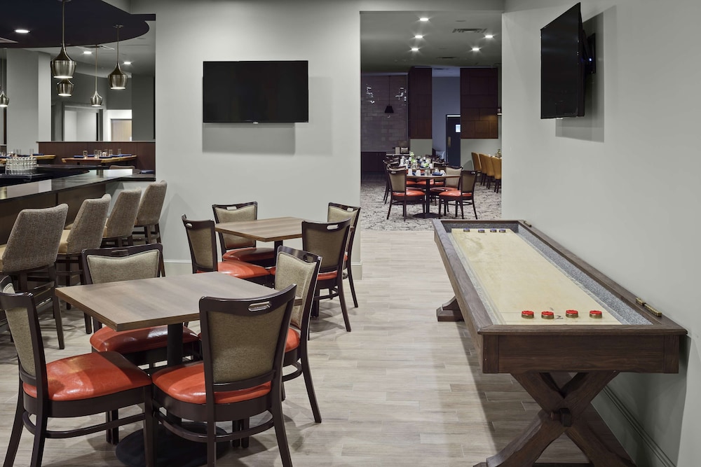 DoubleTree by Hilton San Antonio Downtown - photo 21