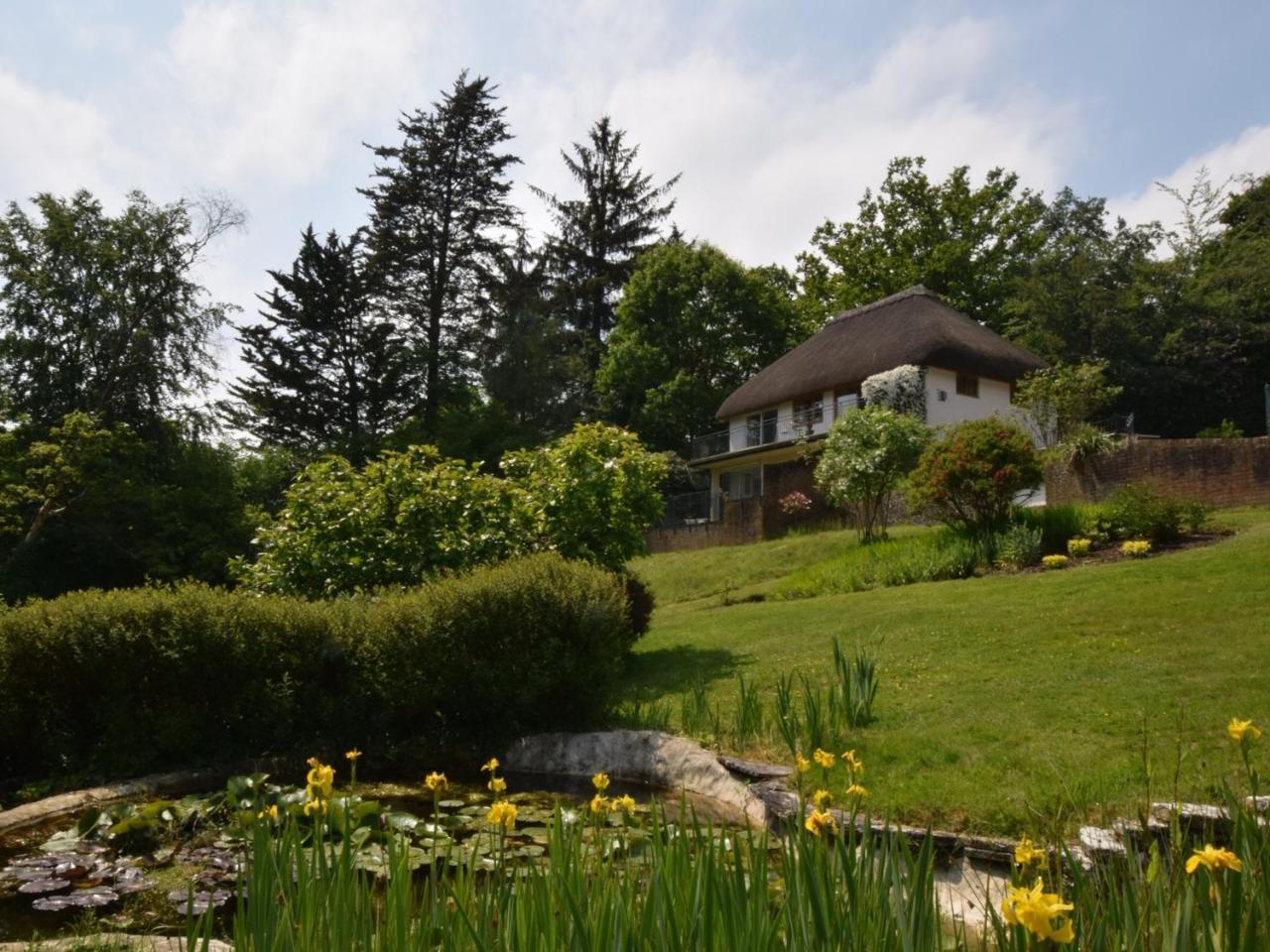 3 bed property in Godshill New Forest 56431 — hotel in Godshill
