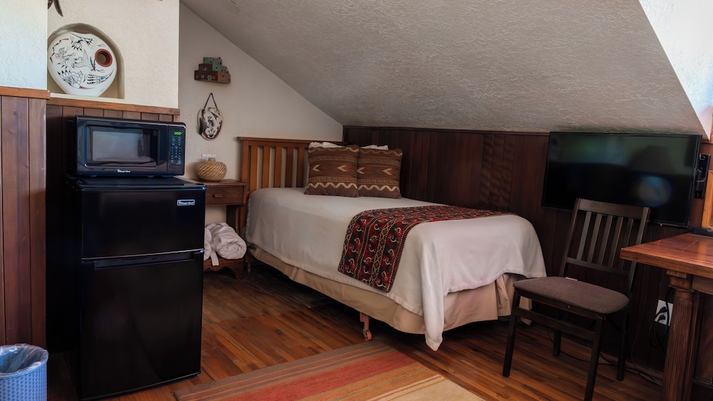 Red Horse Bed and Breakfast - photo 14