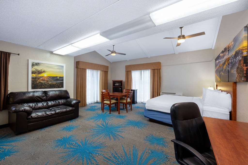 Days Inn by Wyndham Casper - photo 35