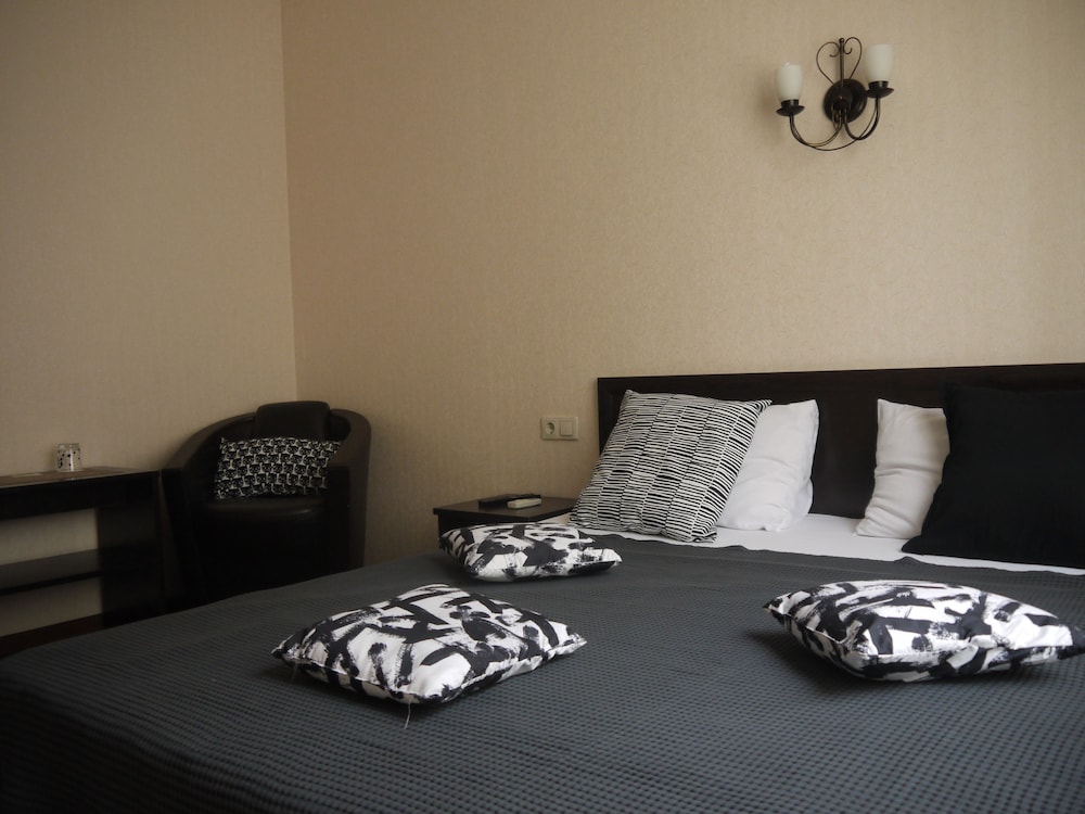 Toledo Hotel — Rostov-Na-Donu — photo 3