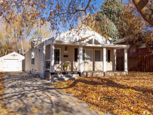 East Bench Bungalow A Relaxing Ogden Escape Near Mountains and Downtown — 4-Star Luxury Hotel in Ogden, United States