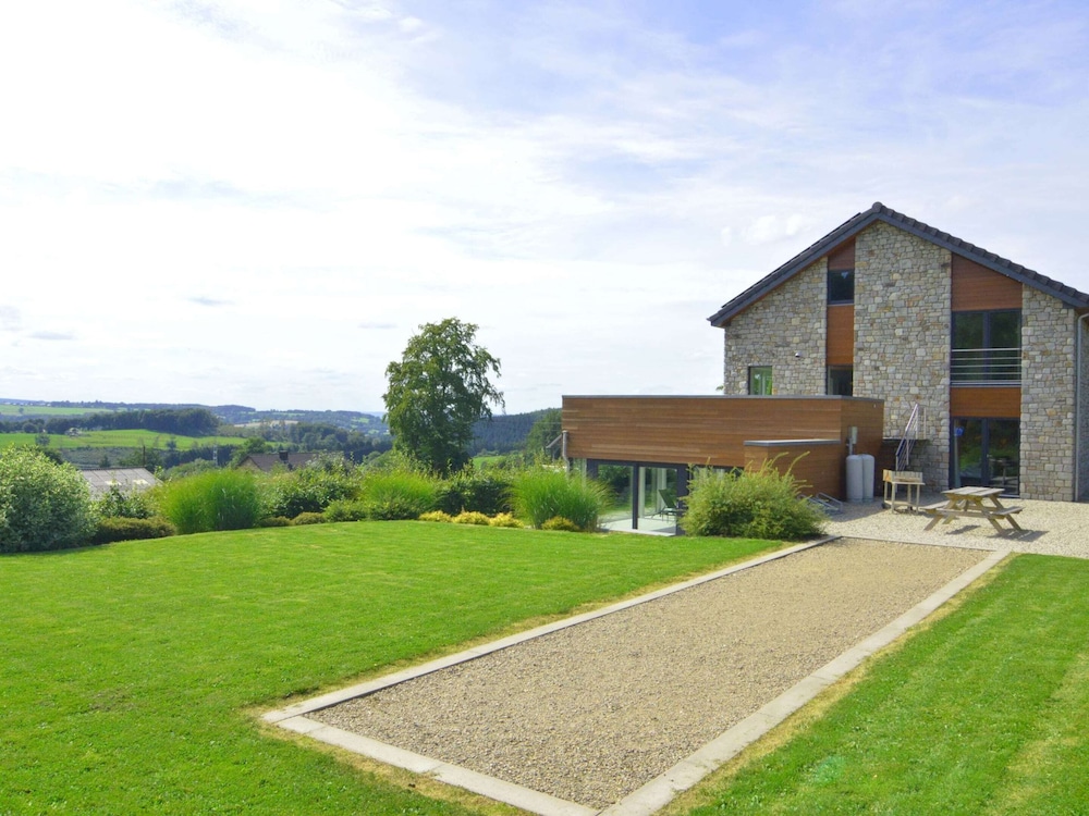 Malmedy Hillside Spa Retreat — 4-Star Luxury Hotel in Malmedy, Belgium