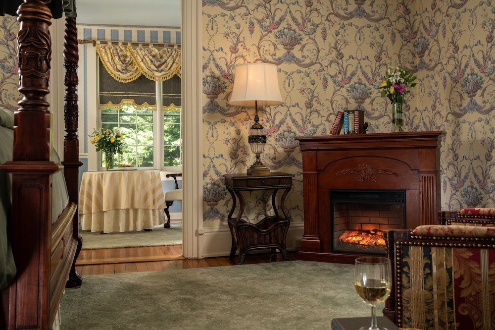 Albemarle Inn - photo 72