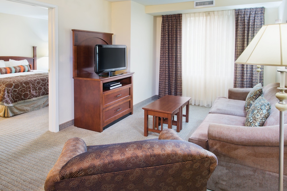 Staybridge Suites Everett Paine Field by IHG - photo 8