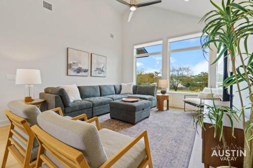New Build 2BR 2BA Steiner Ranch Stay w Balcony Dining by Austin Vacay — 4-Star Luxury Hotel in Austin, United States