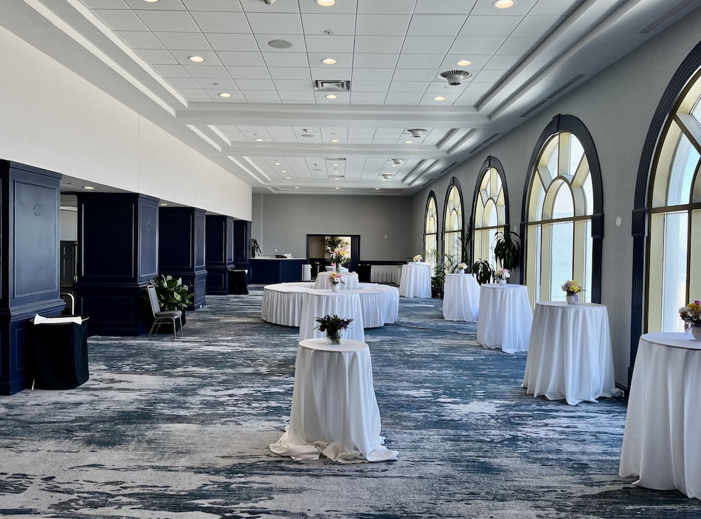 Sheraton Virginia Beach Oceanfront Hotel - photo 114