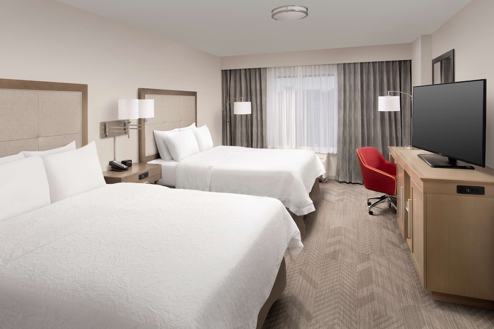 Hampton Inn & Suites Anaheim Garden Grove - photo 13