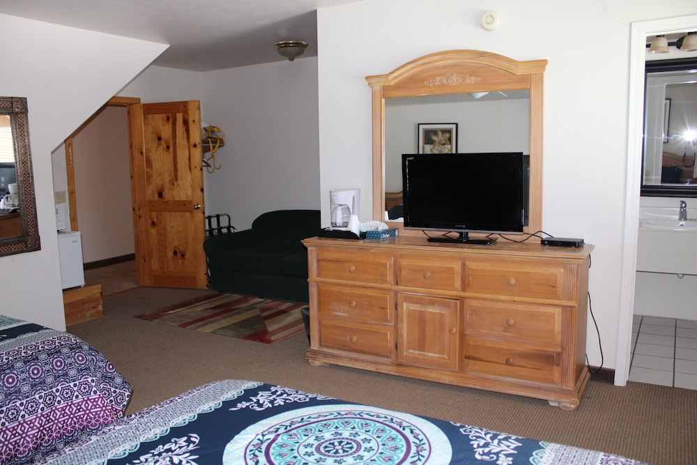 Edelweiss Resort and Restaurant - photo 17
