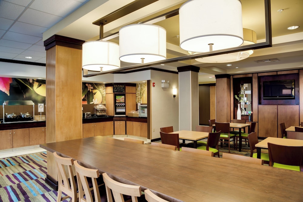 Fairfield Inn & Suites Lake City - photo 24