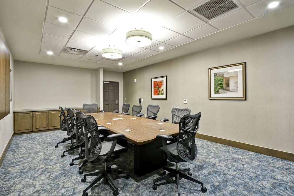 Hilton Garden Inn Phoenix Tempe ASU Area - photo 32
