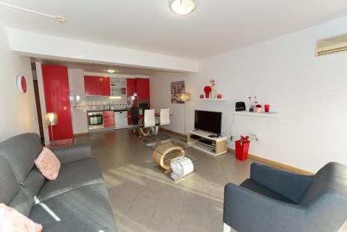 Ruby Red & Atlantic Blue Apartments in Oceano Atlantico — 4-Star Luxury Hotel in Portimao, Portugal
