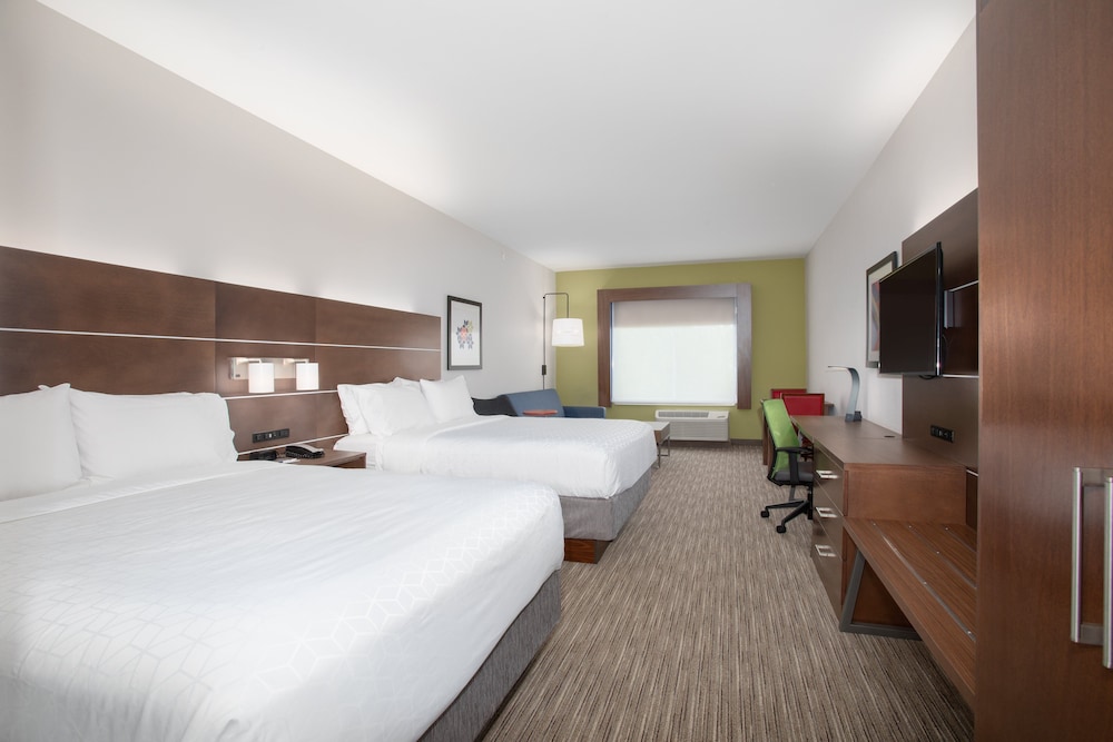 Holiday Inn Express & Suites Sterling by IHG - photo 9